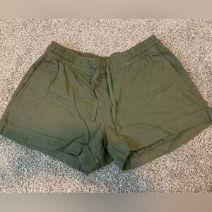 Olive green linen shorts size S